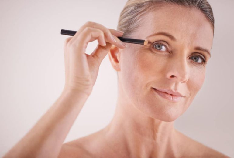 eyeliner tips 50-plus