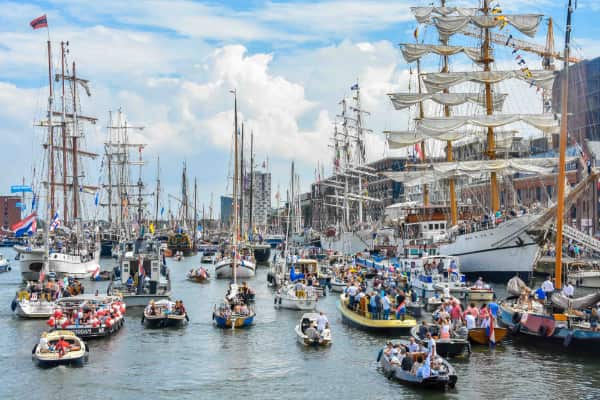 SAIL met veel grote en kleine boten